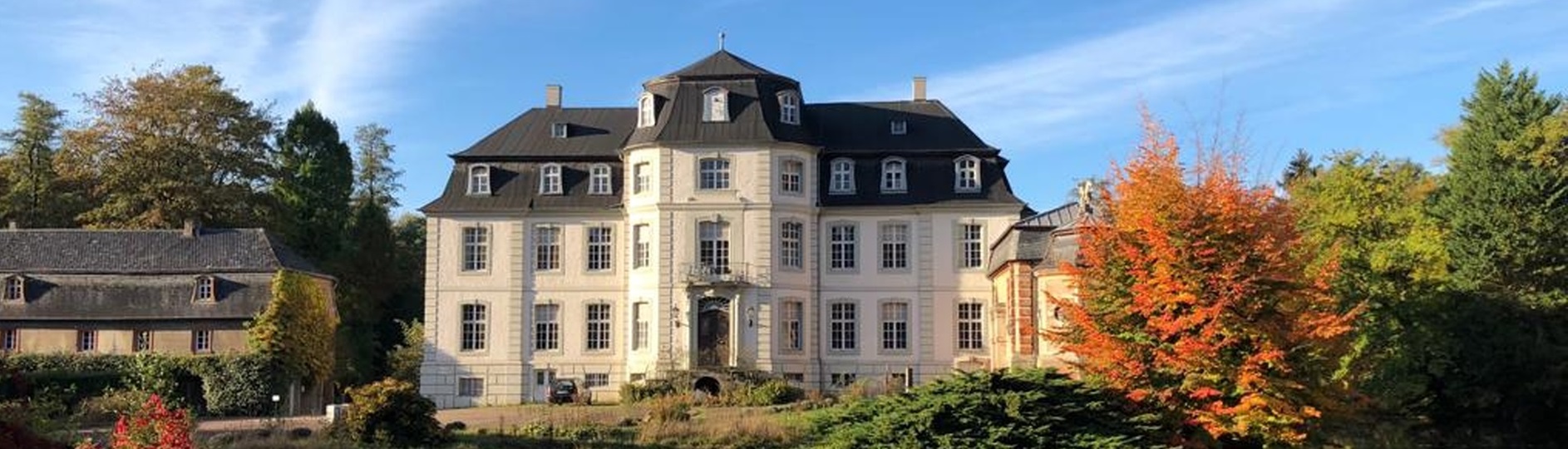 Schloss Türnich - Das Ensemble in seiner ganzen Pracht